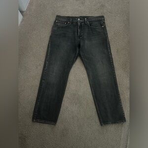 Levi's Men's Dark Gray Relaxed Jeans